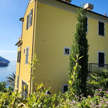 Appartamento New Hanging Garden Corniglia