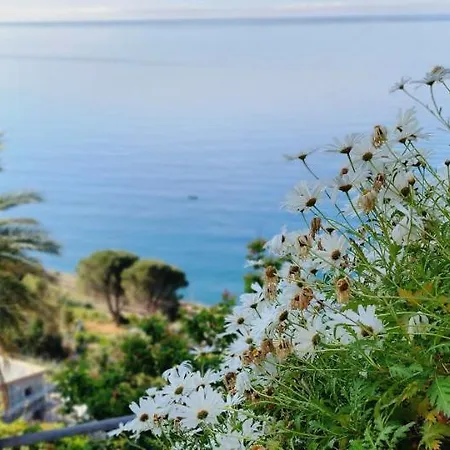 La Coccinelle - Superb Views Apartamento