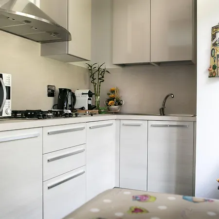 La Coccinelle - Superb Views *