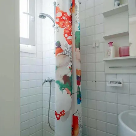 New Hanging Garden 아파트 코르니글리오